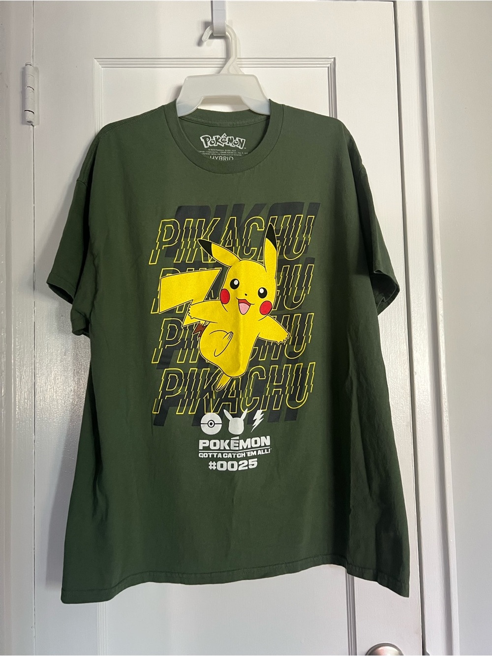 Pokémon, Pikachu T-Shirt, Size XL